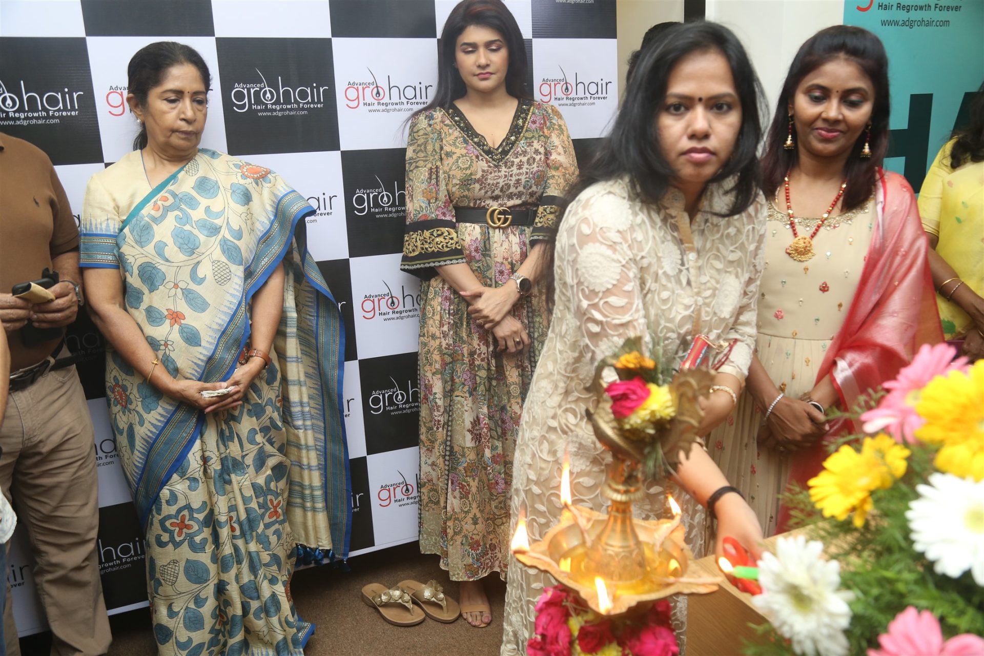 Advanced Gro Hair Clinic Inaugurated By Actress Anjena Kirti Saranvel